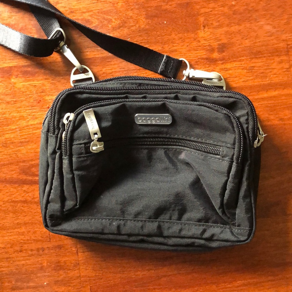 Mini Baggallini purse